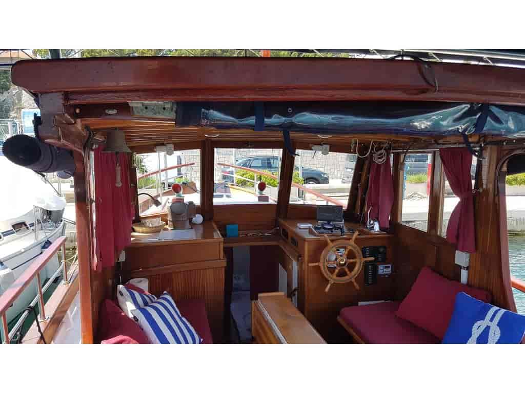 Boat picture 7