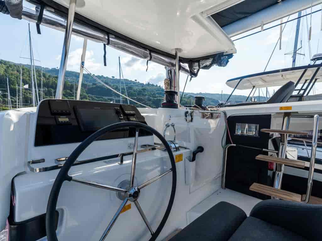 Boat picture 13