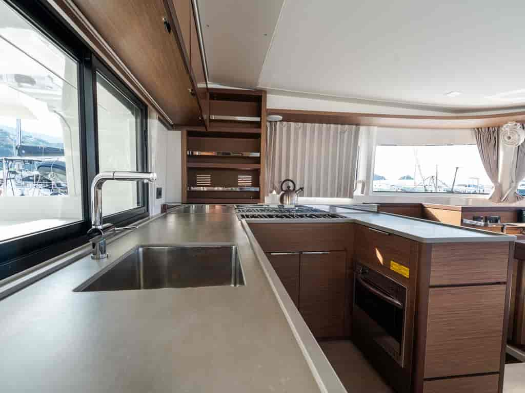 Boat picture 19