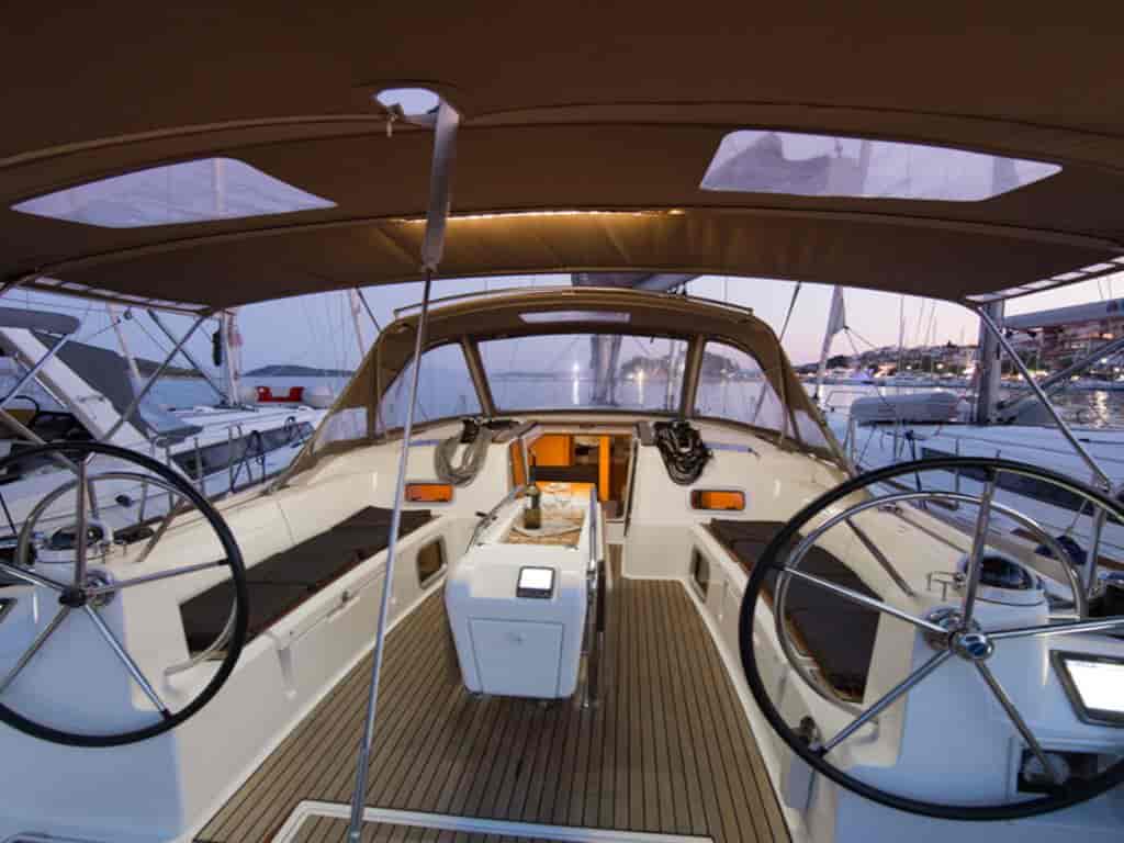 Boat picture 9