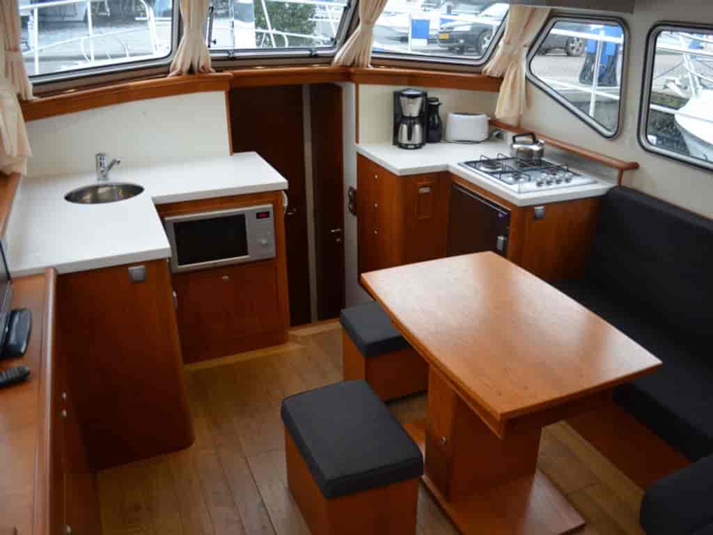 Boat picture 18