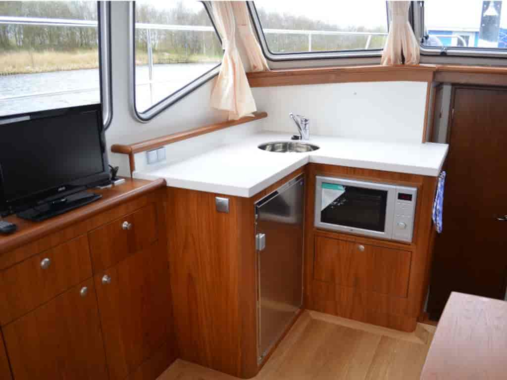 Boat picture 19