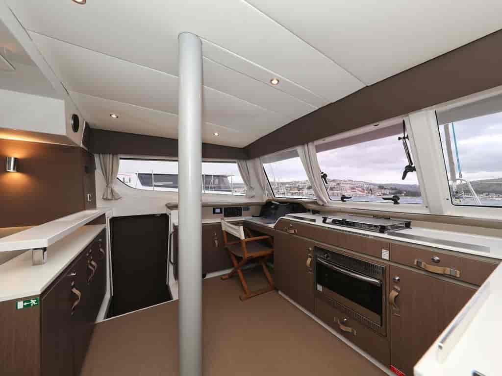 Boat picture 19