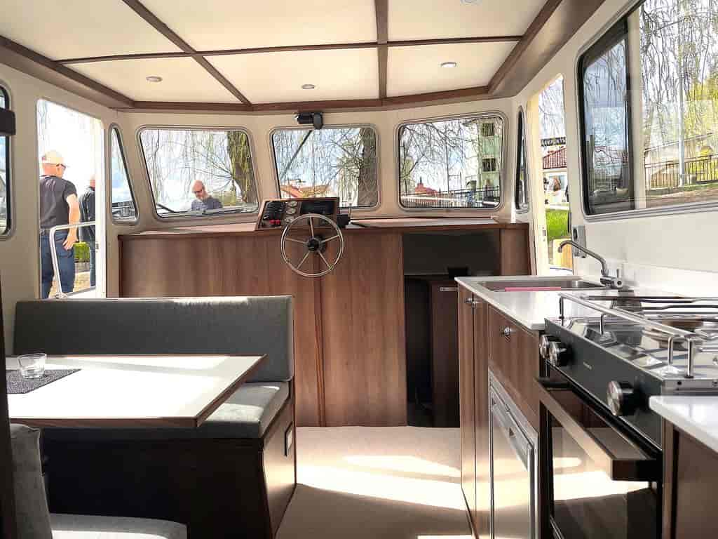 Boat picture 10
