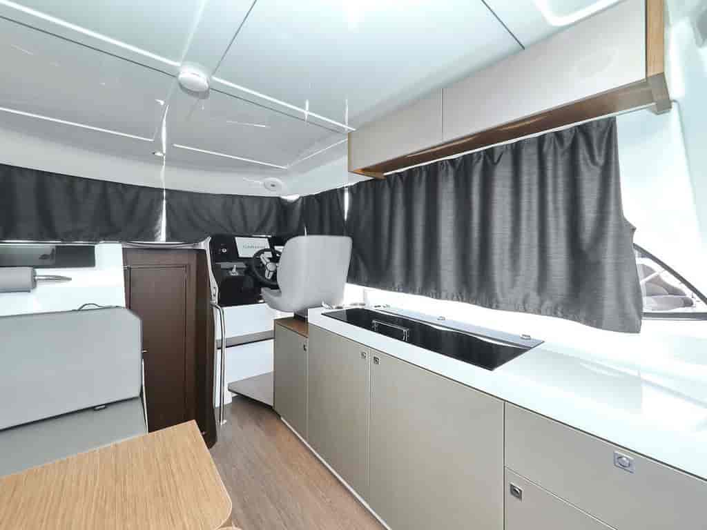 Boat picture 14