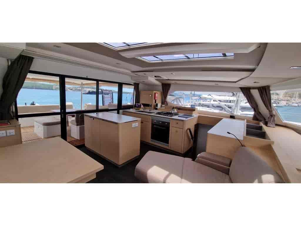 Boat picture 4