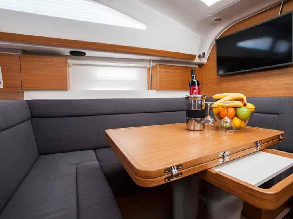 Boat picture 9