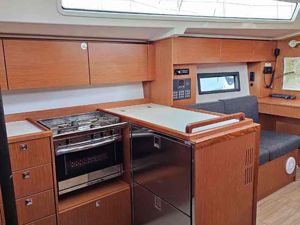 Boat picture 12