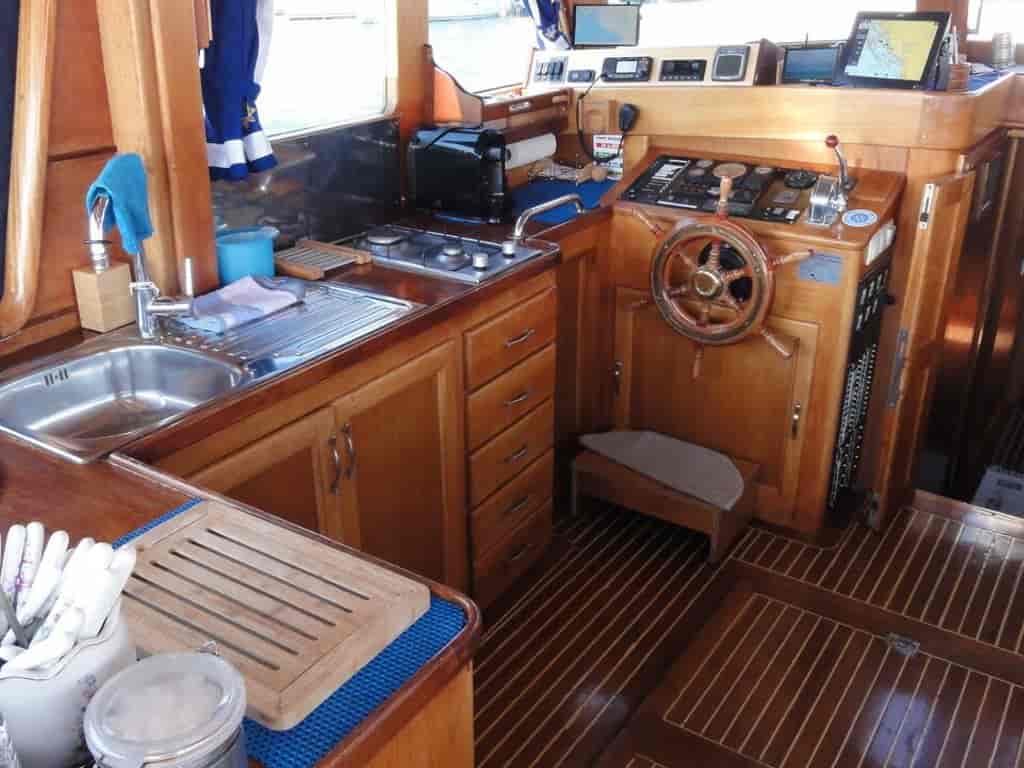 Boat picture 16