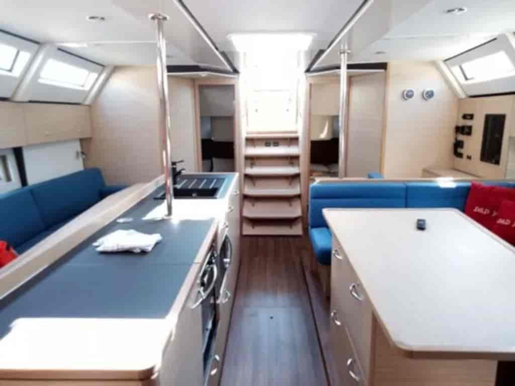 Boat picture 9