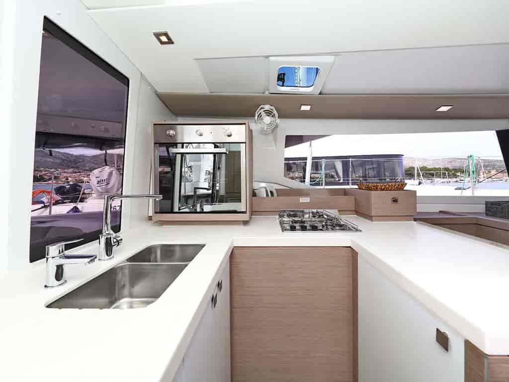 Boat picture 19