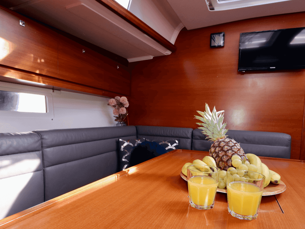 Boat picture 9