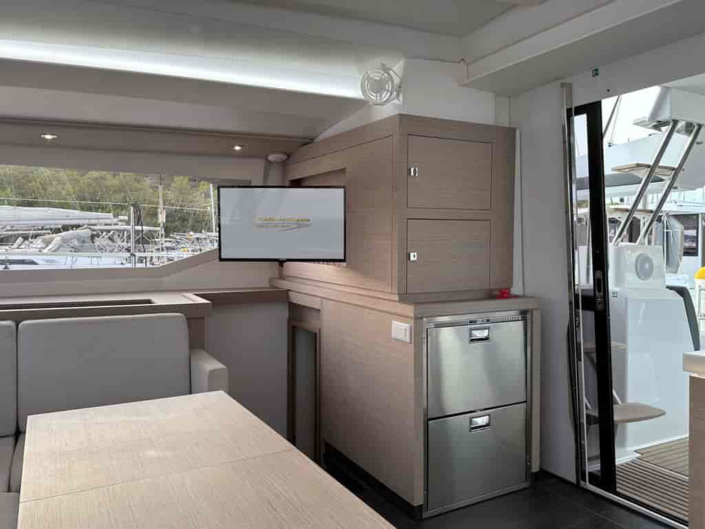 Boat picture 13