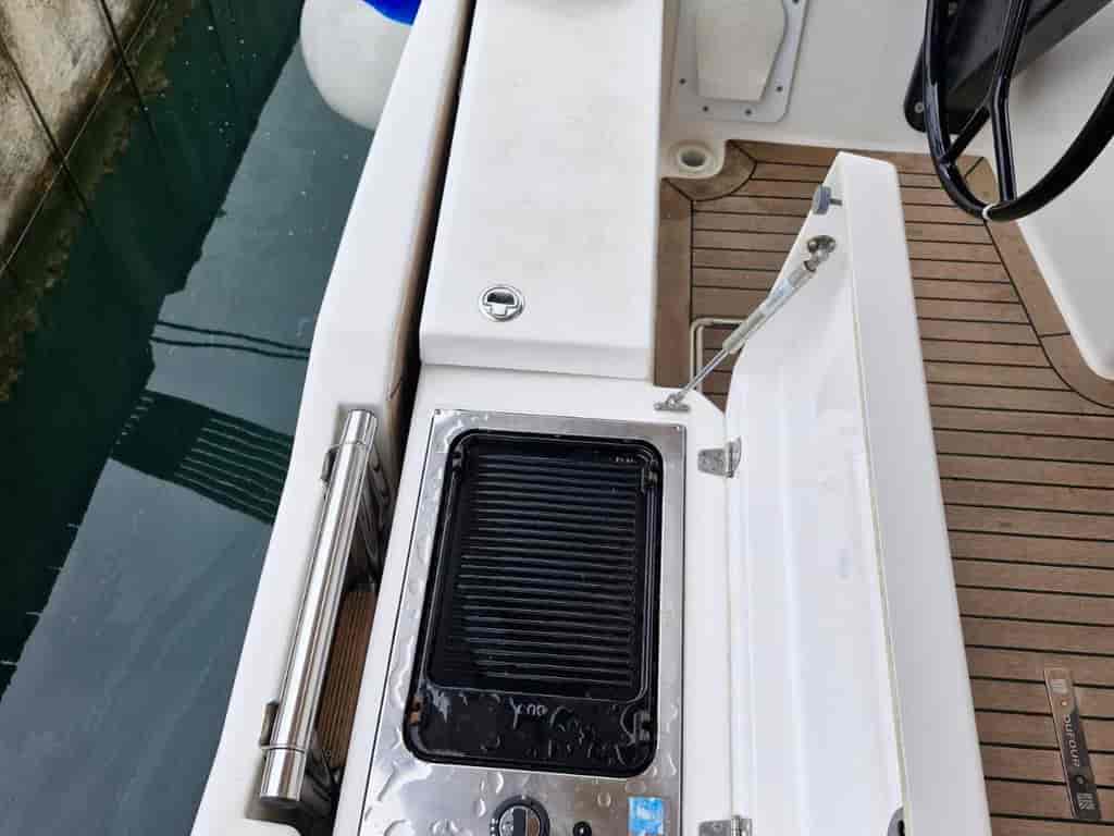 Boat picture 17