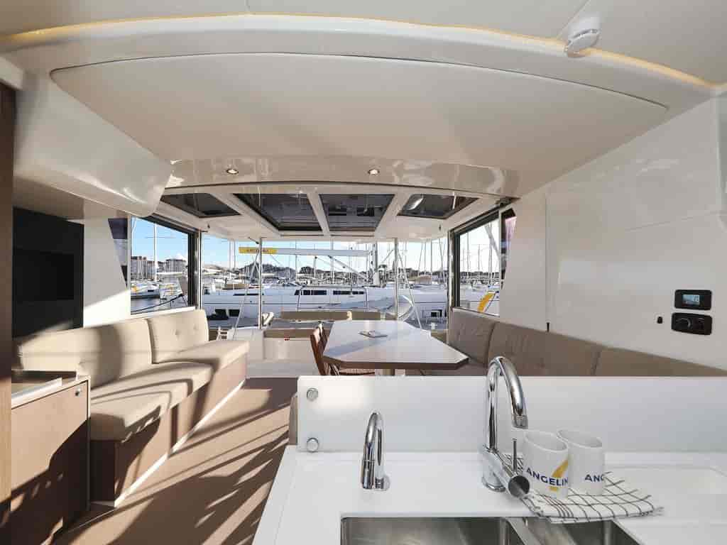 Boat picture 16