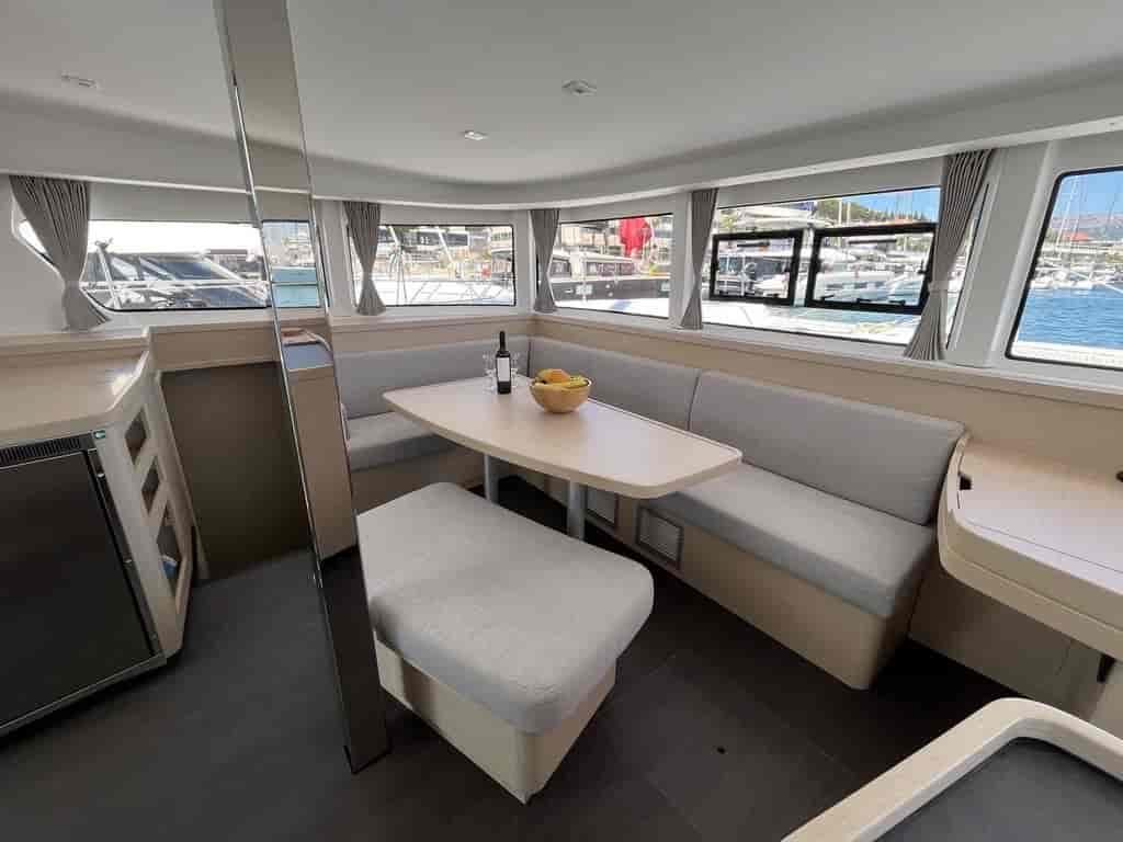 Boat picture 14