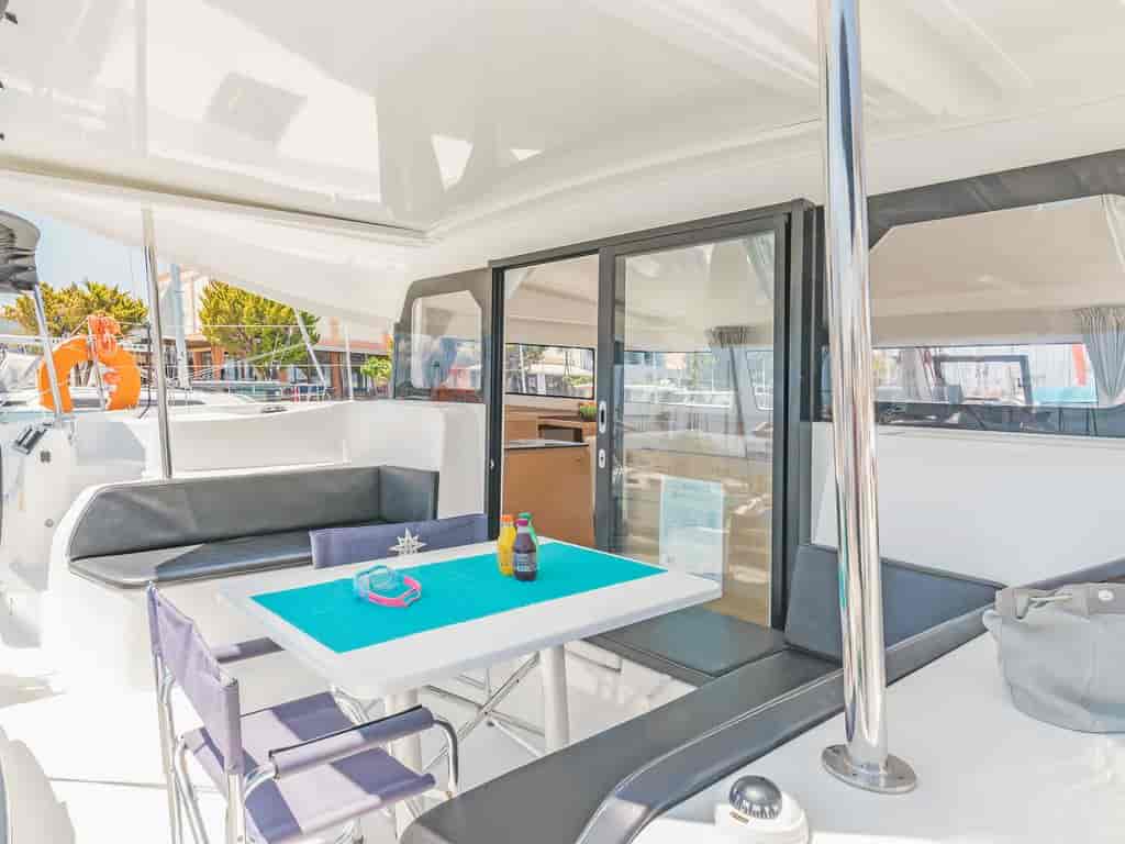 Boat picture 9