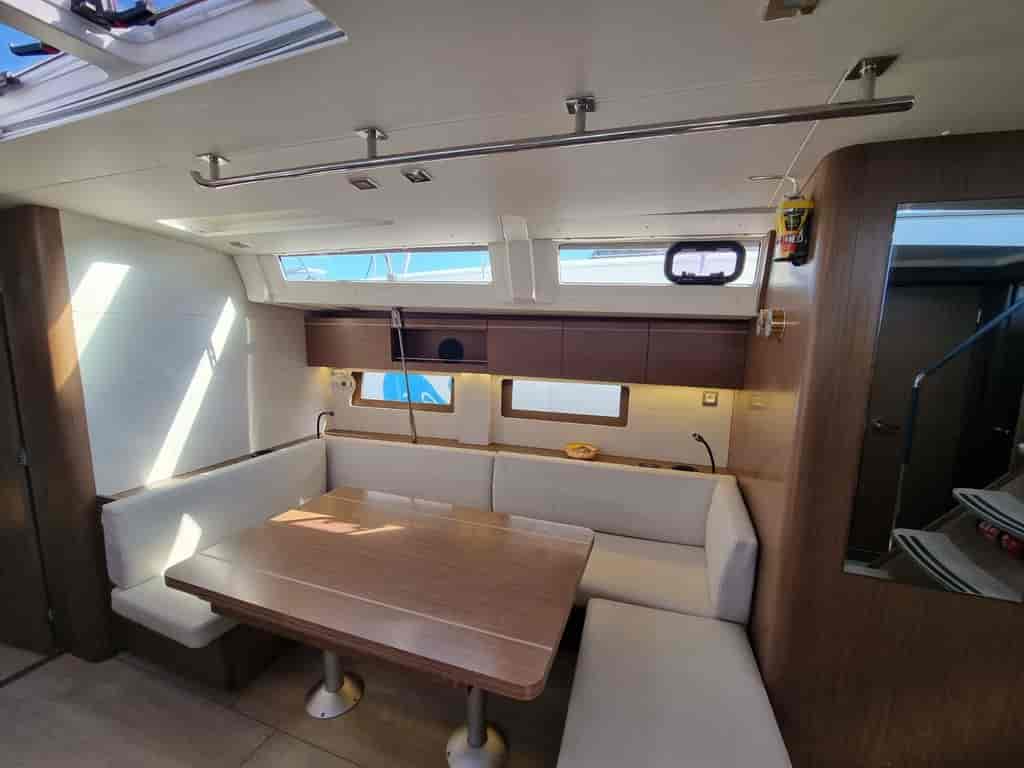 Photo 4 of Tsuki