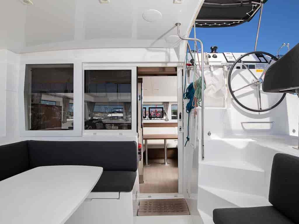 Boat picture 9