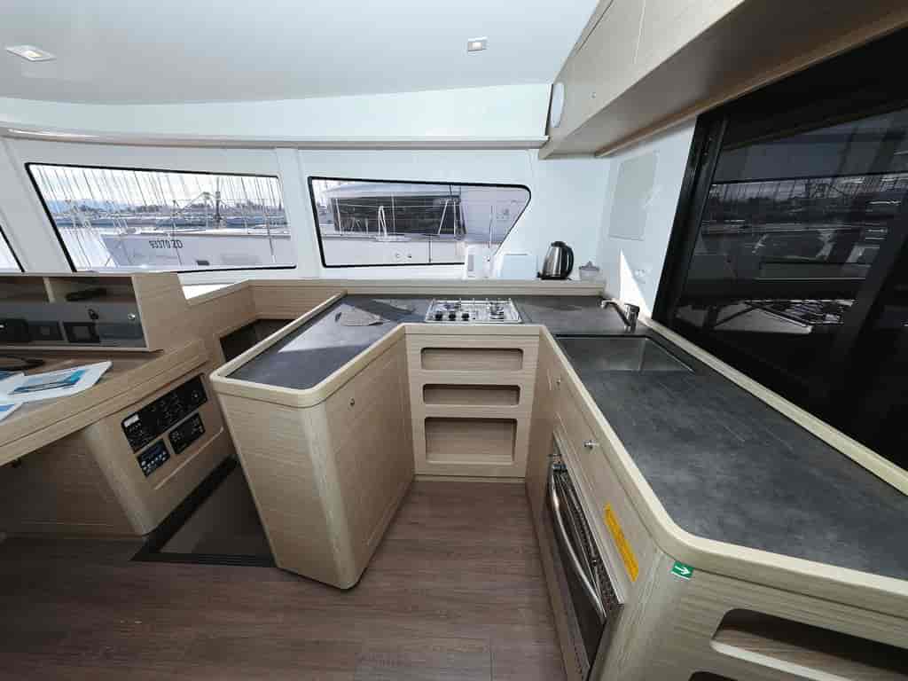 Boat picture 44