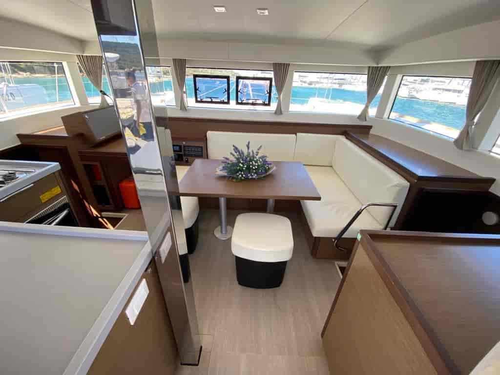 Boat picture 16