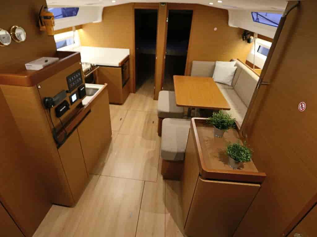 Boat picture 9