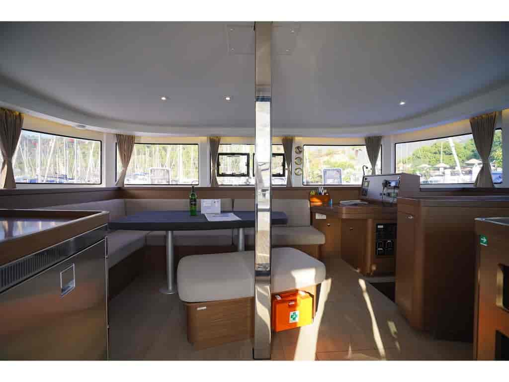 Boat picture 18