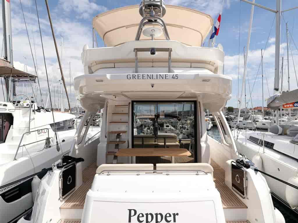 Boat picture 9