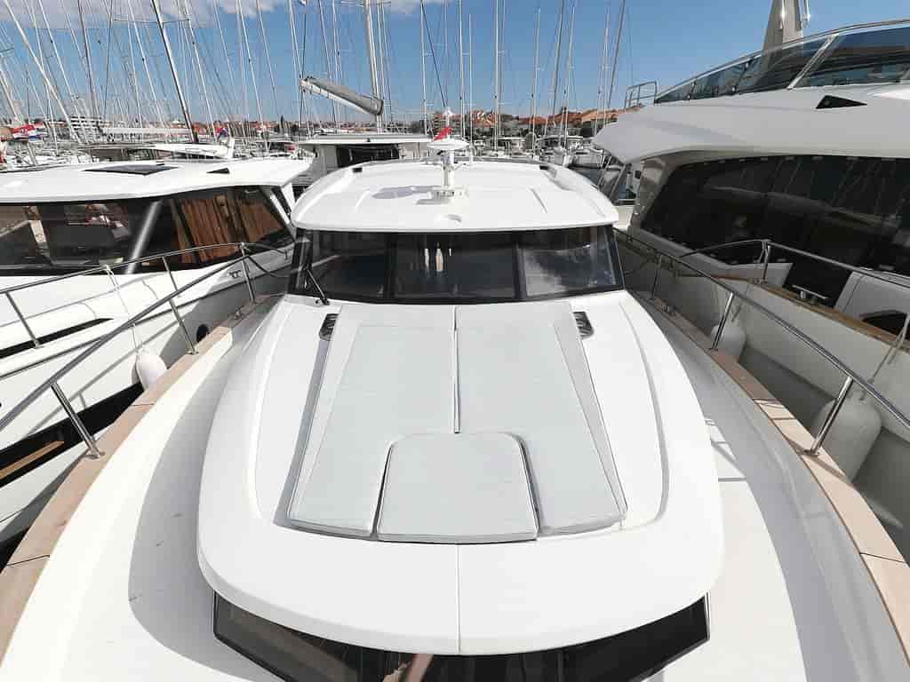 Boat picture 9