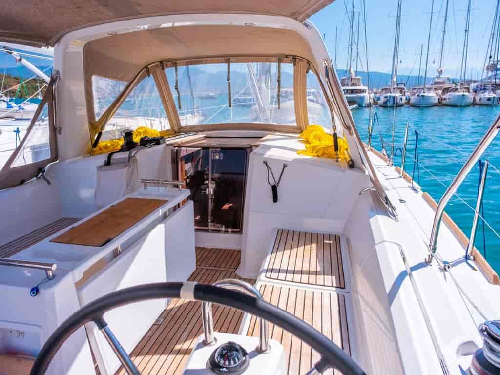 Boat picture 9