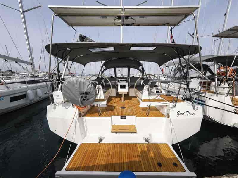 Photo of undefined, image 1 of 28