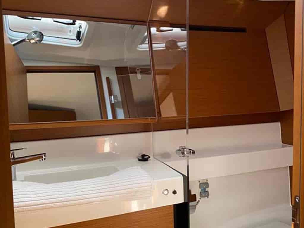 Boat picture 16