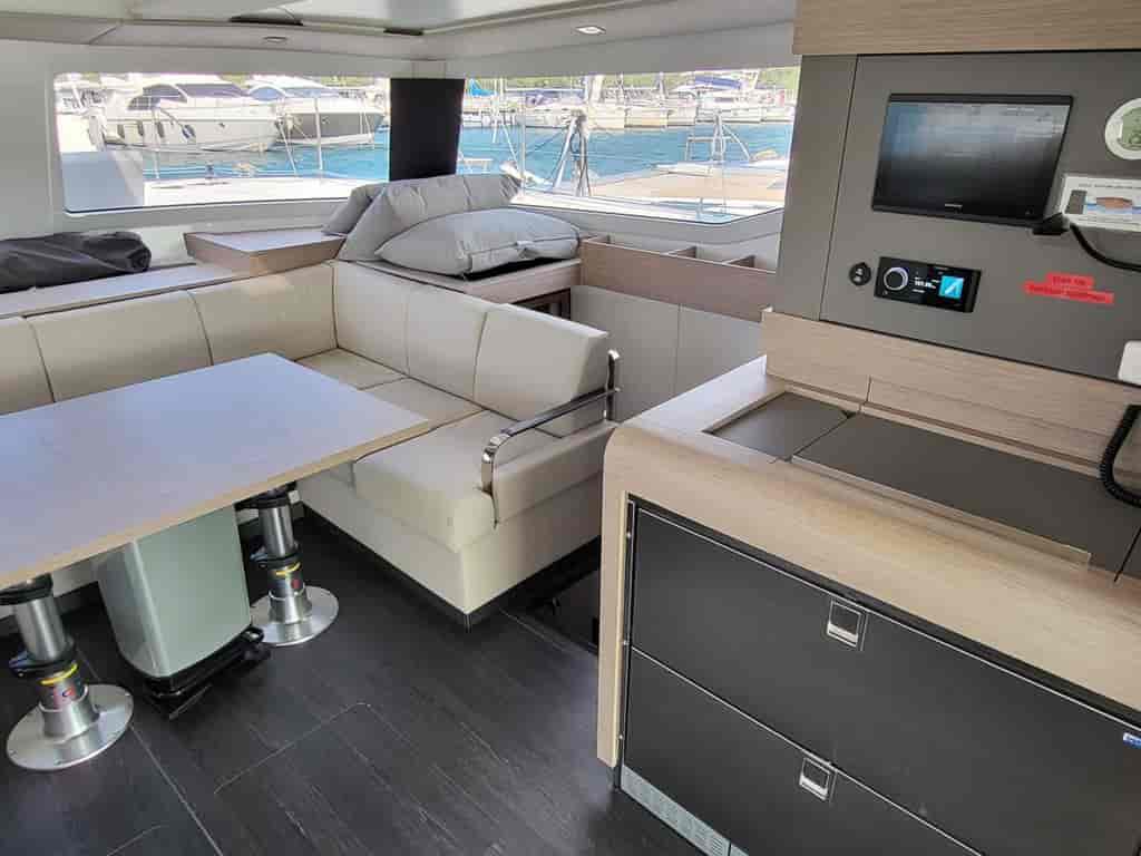 Boat picture 16