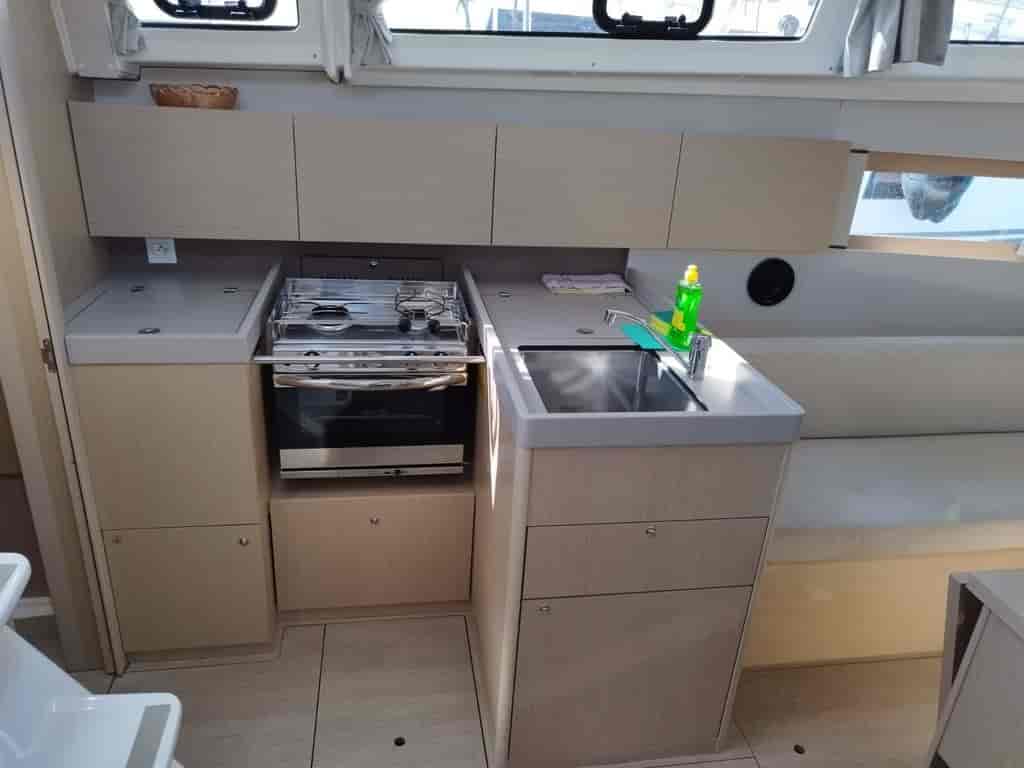 Boat picture 12