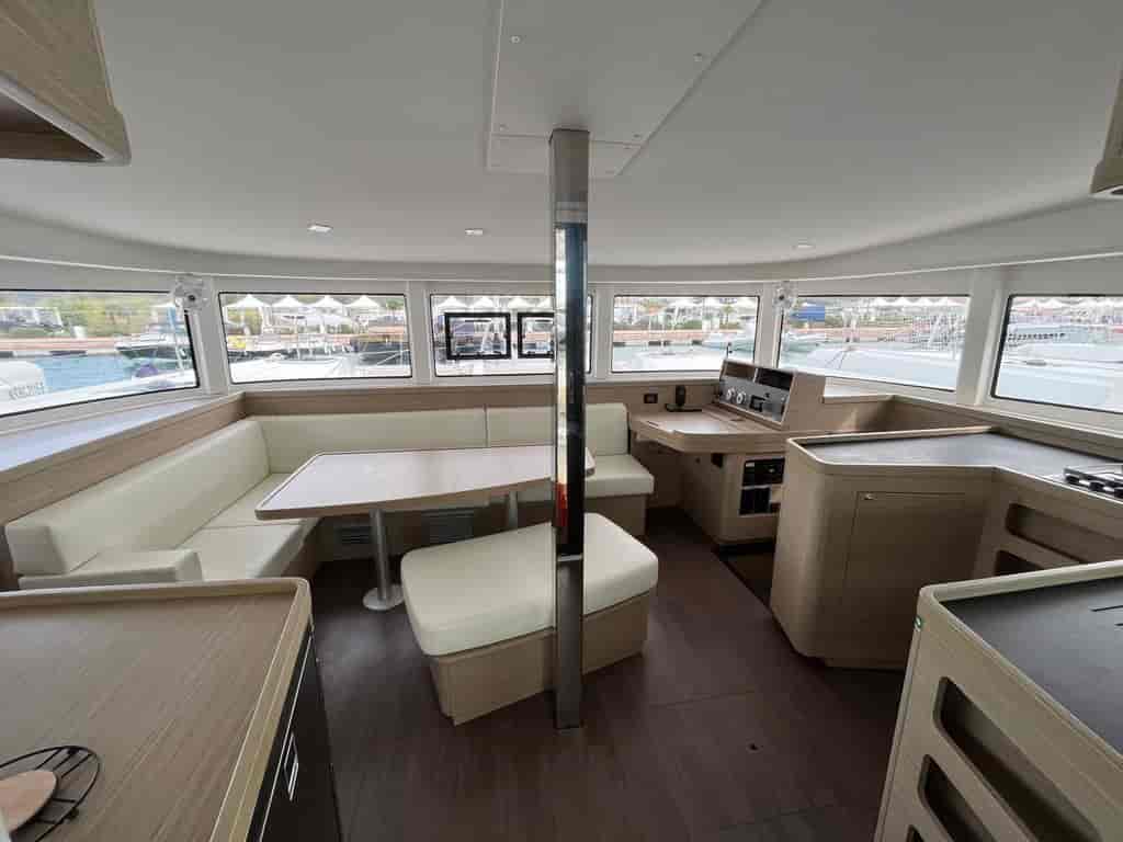 Boat picture 9