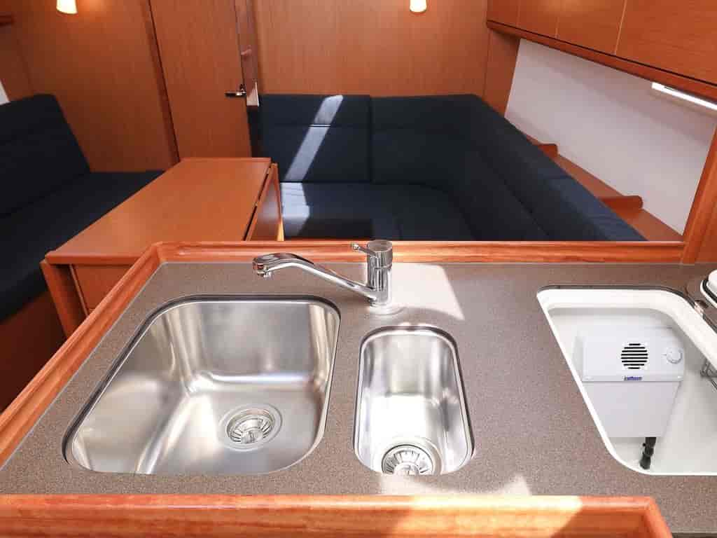 Boat picture 13