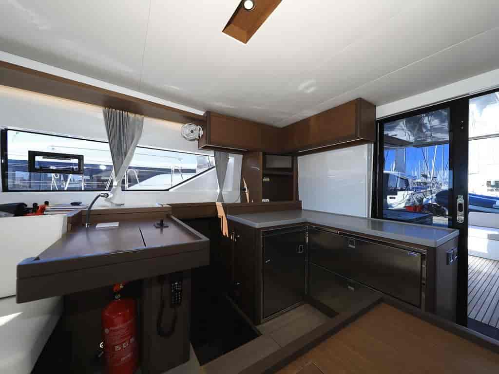 Boat picture 38