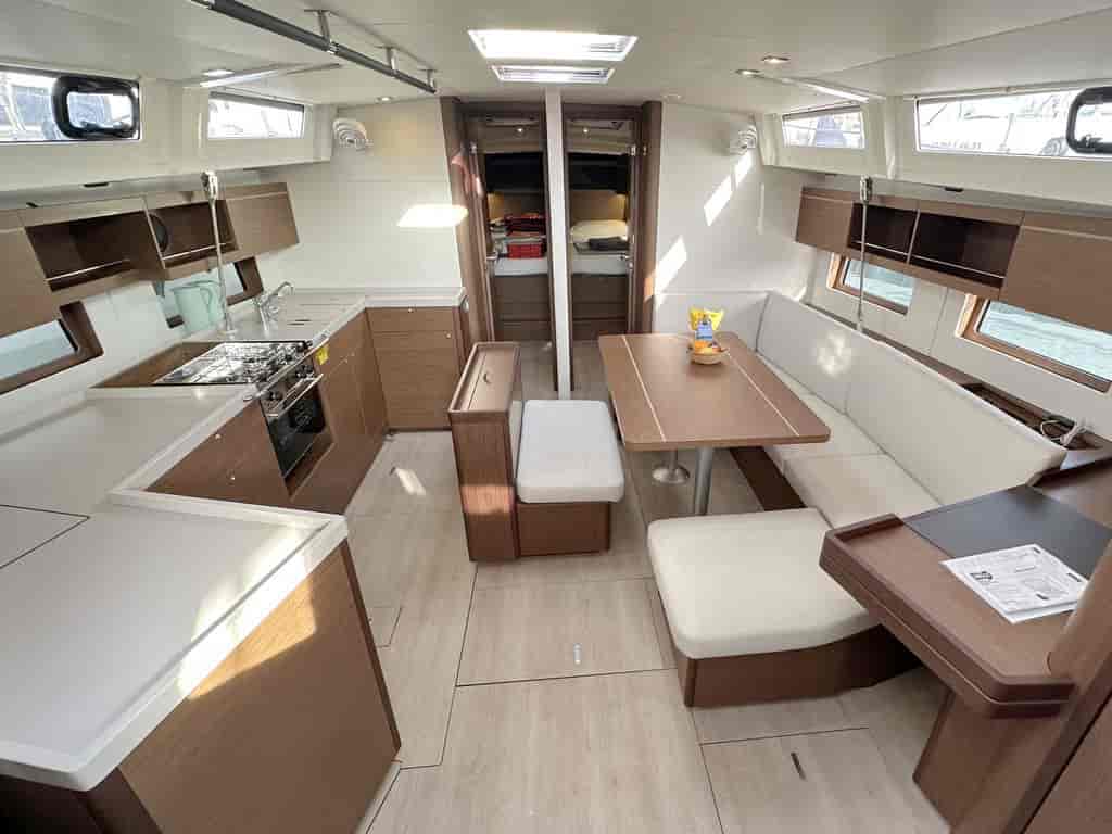 Boat picture 9