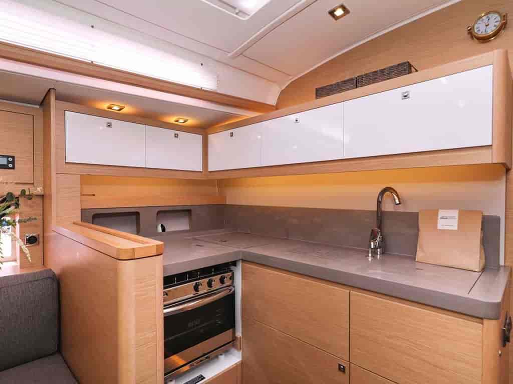 Boat picture 16