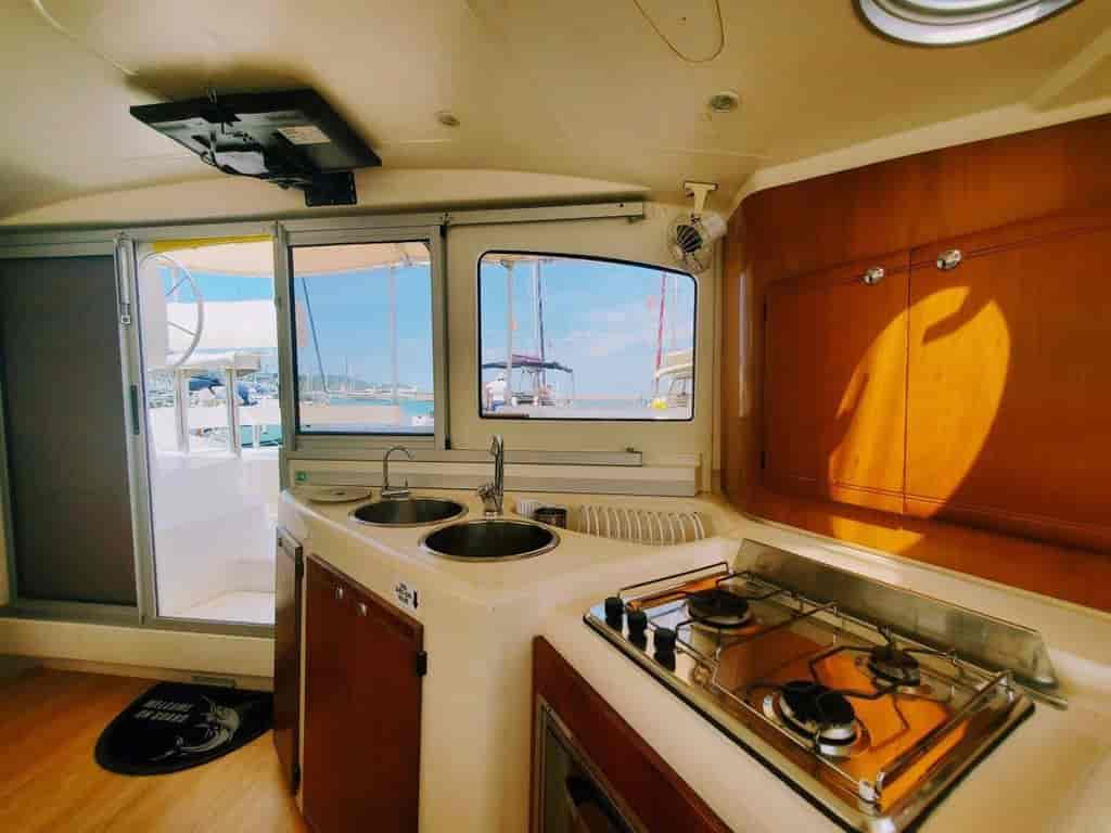 Boat picture 13