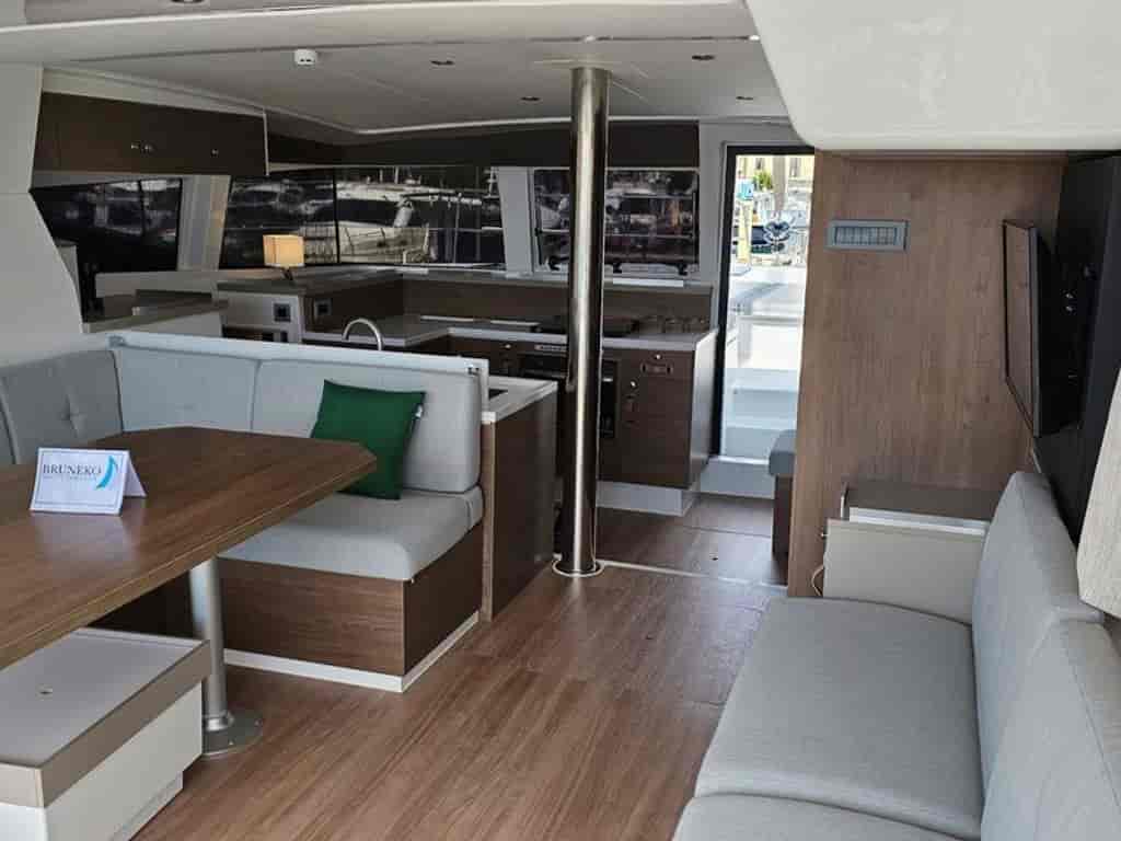 Boat picture 16