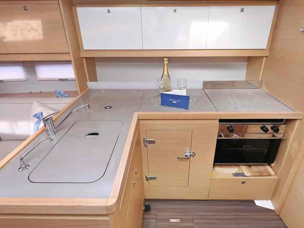 Boat picture 16