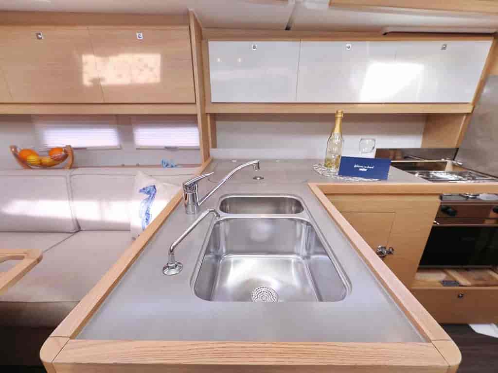Boat picture 17