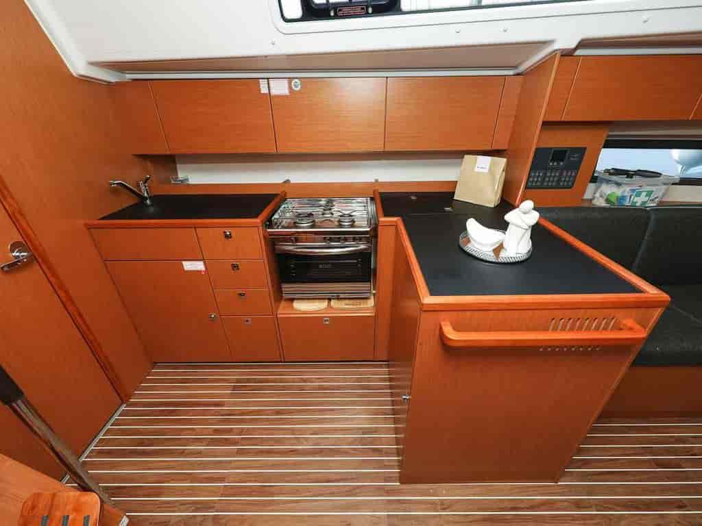 Boat picture 16