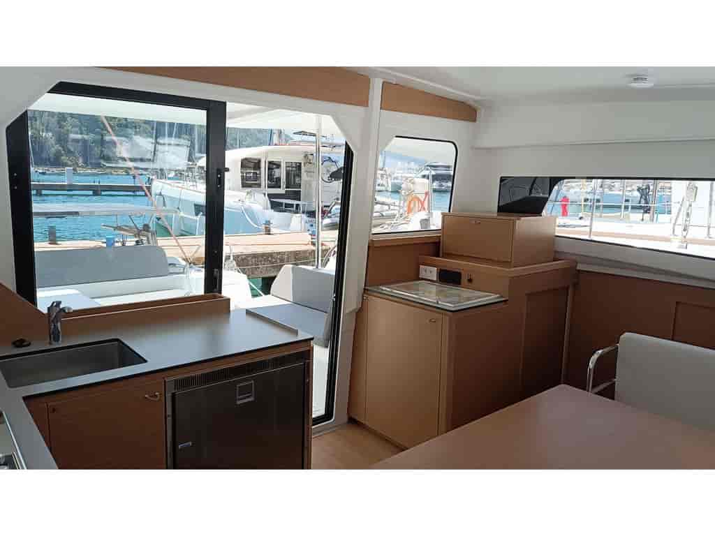 Boat picture 17