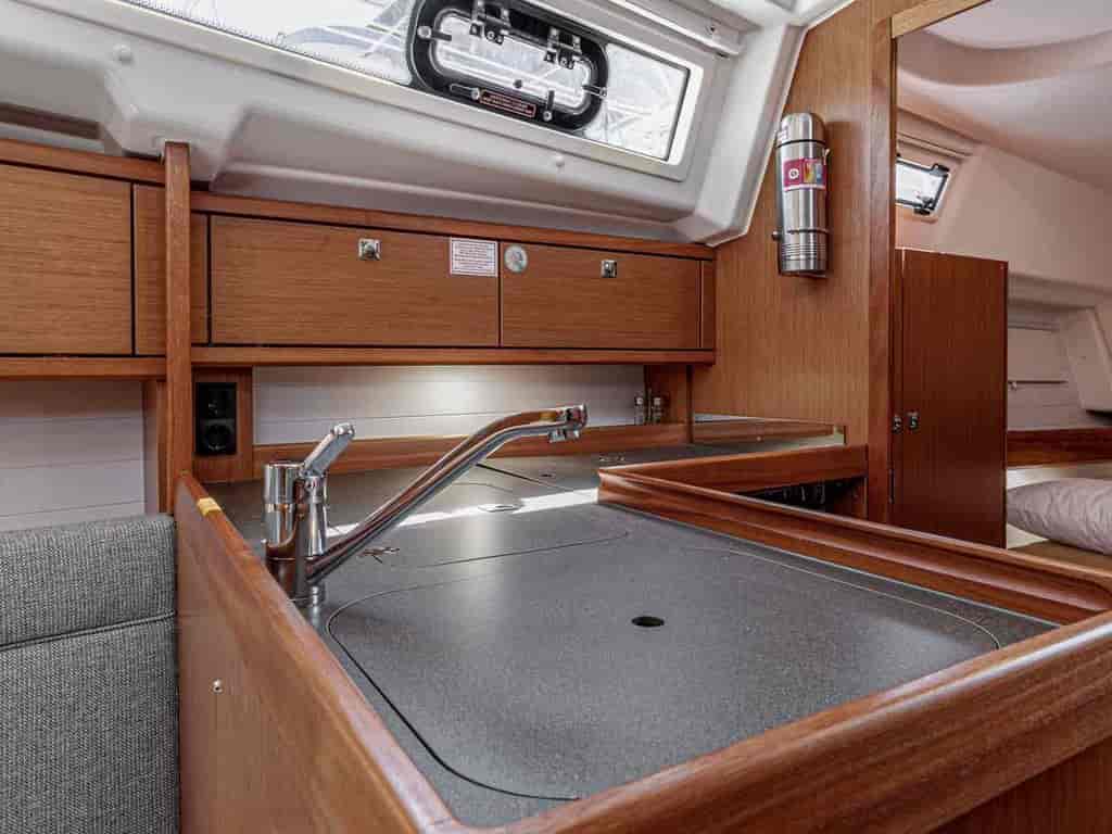 Boat picture 14