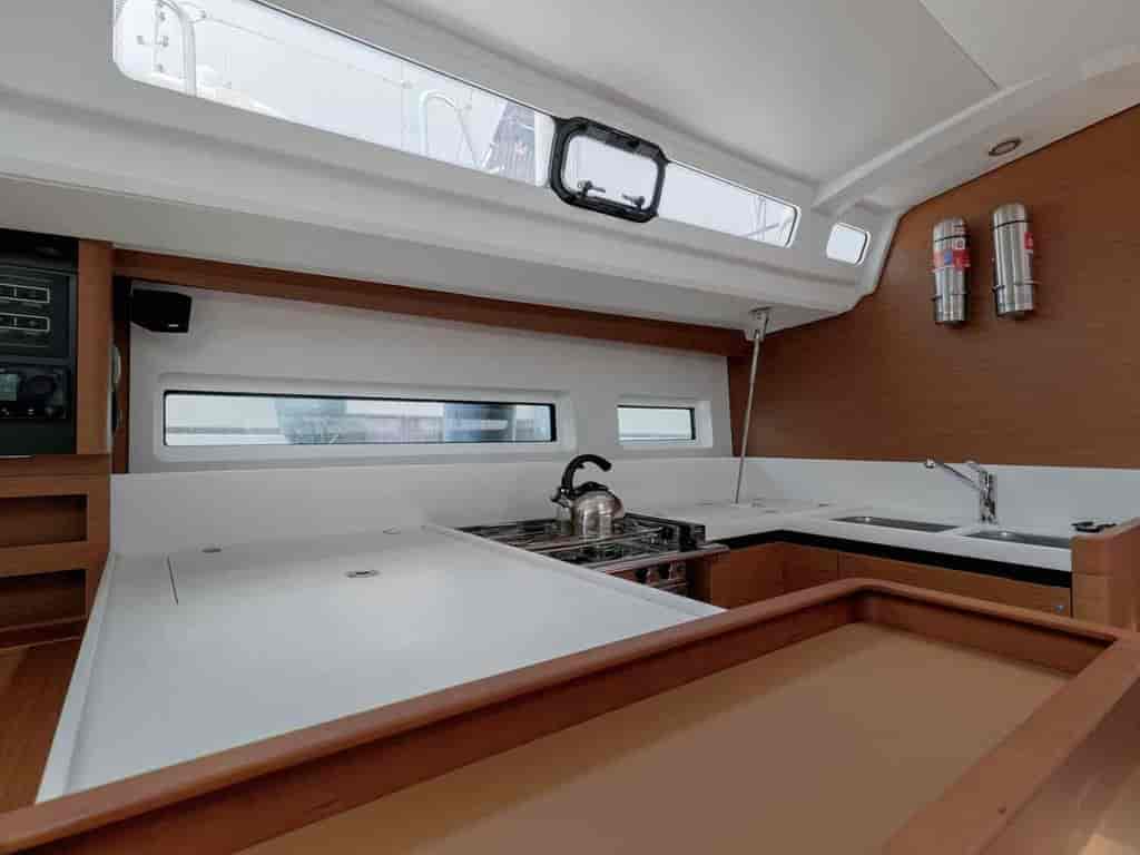 Boat picture 11