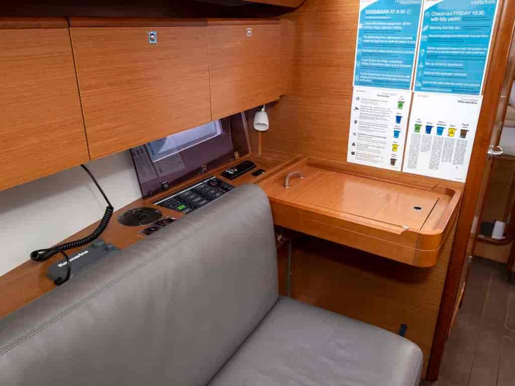 Boat picture 13
