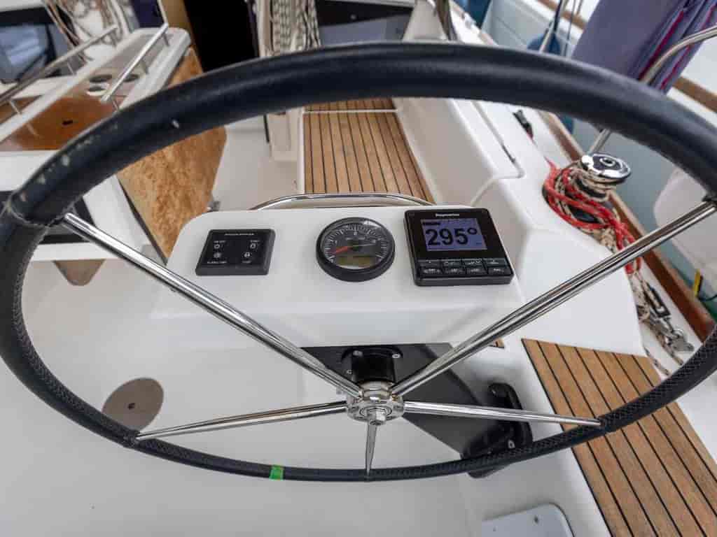 Boat picture 9