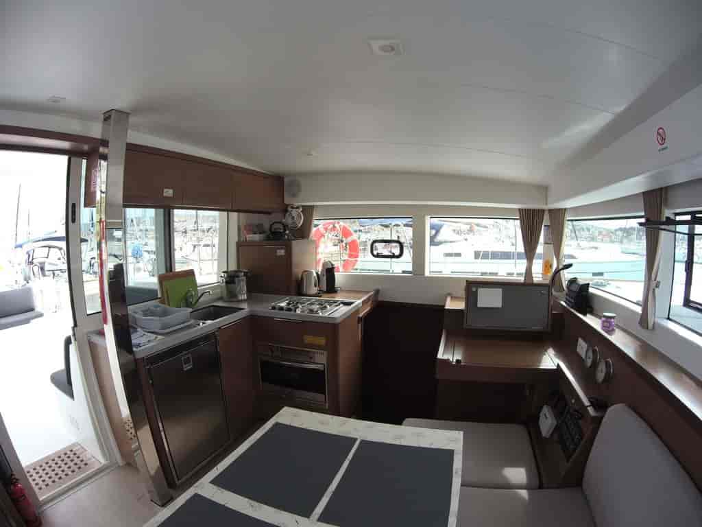 Boat picture 10